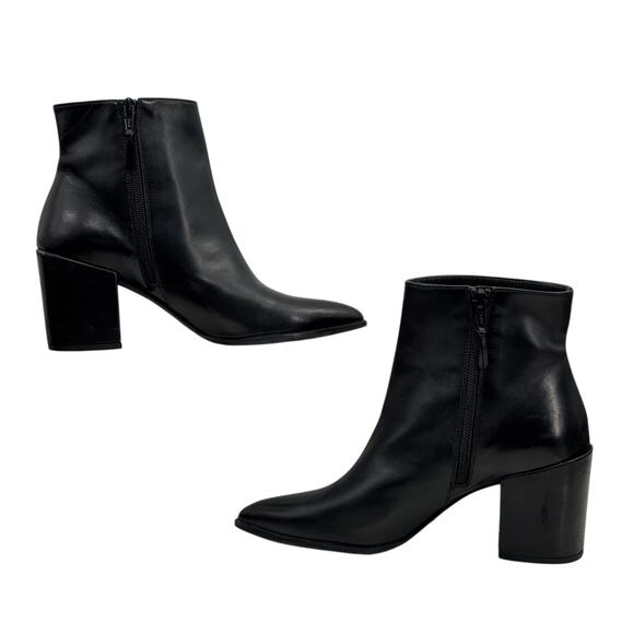 Stuart Weitzman Black Pointed Toe Ankle Boot SZ 7 Women's Leather Modern Block - Picture 9 of 12